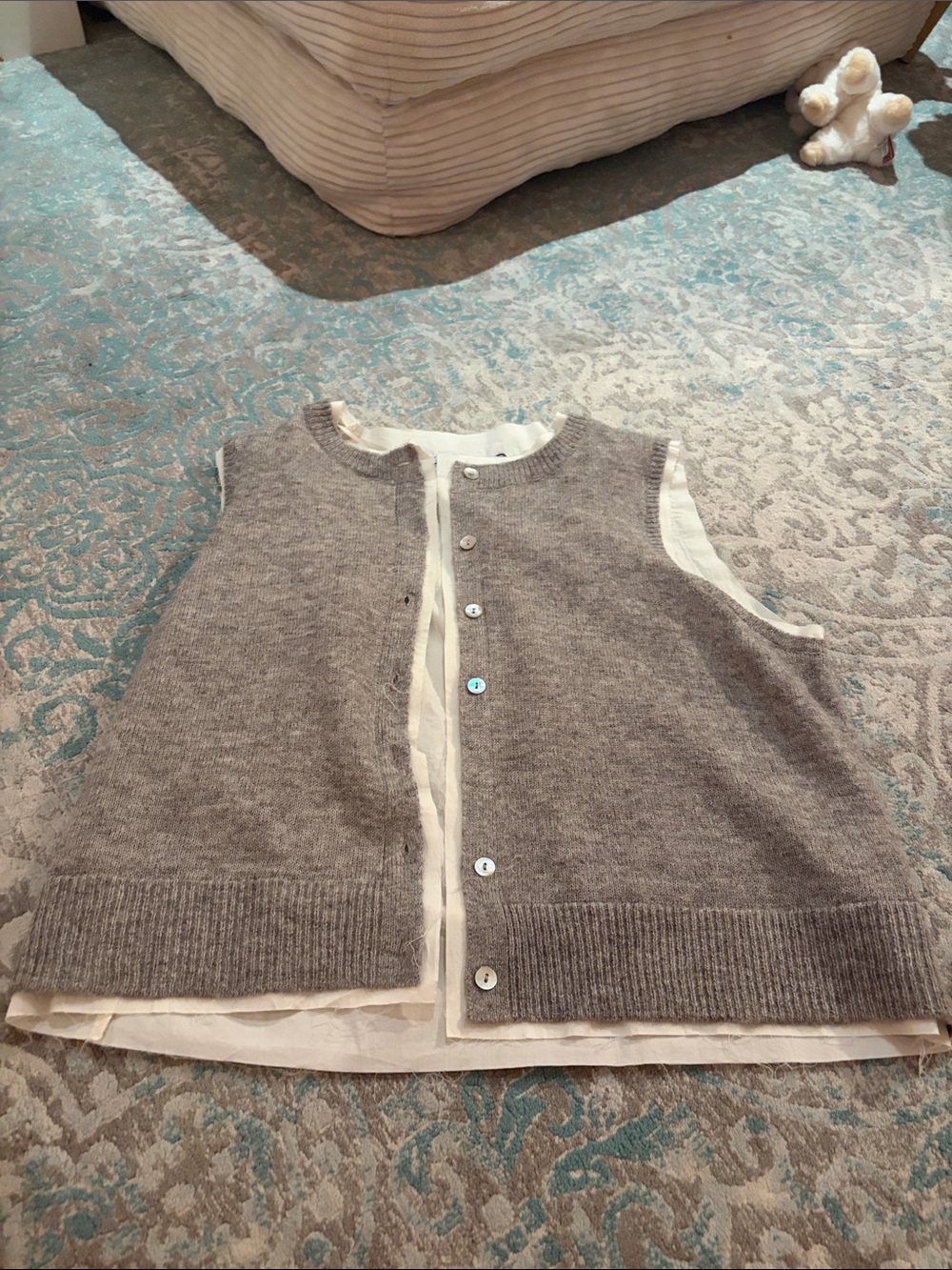 Zara Gray Sleeveless Button-Front Knit Vest